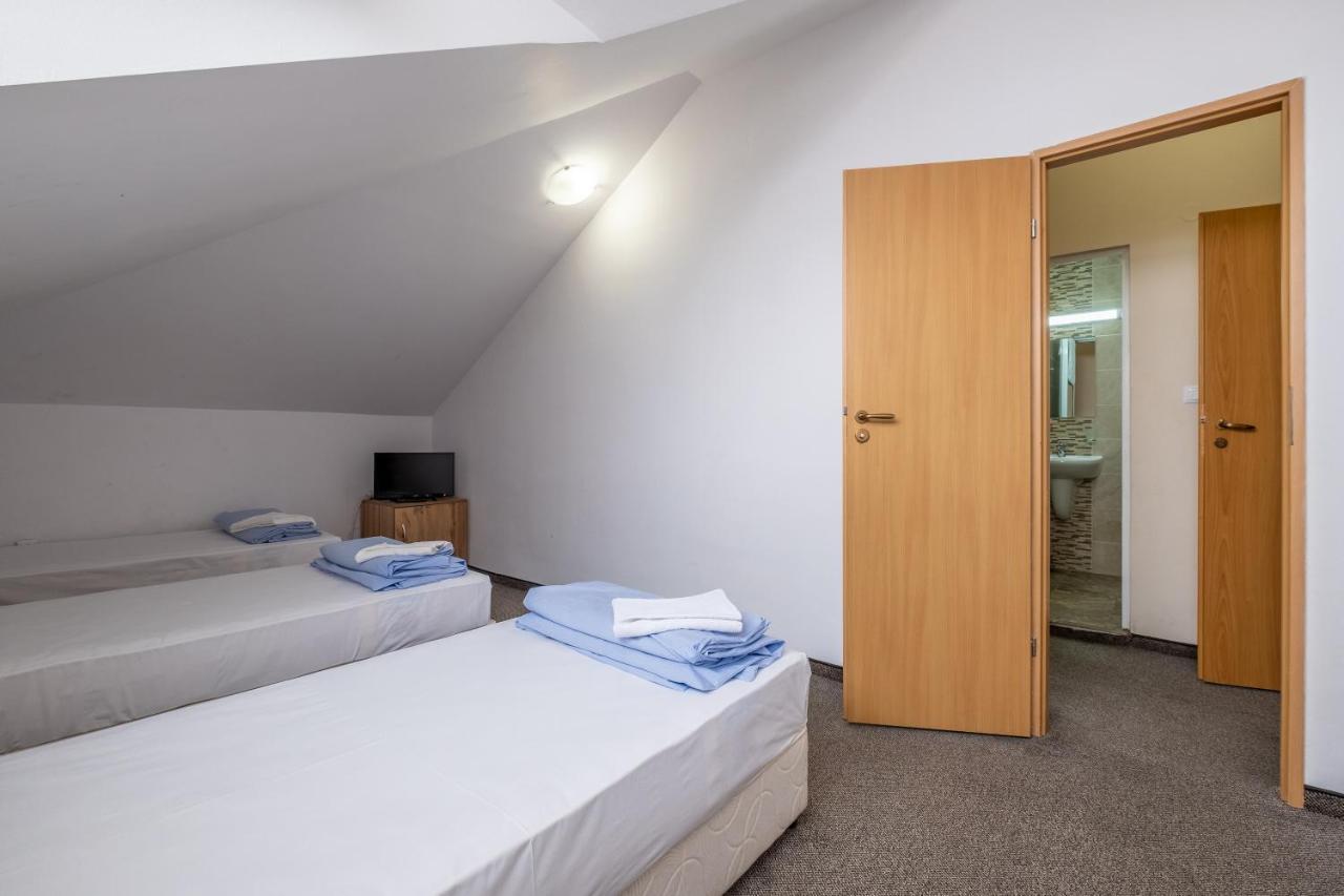 Julia Rooms Sofia Exterior photo